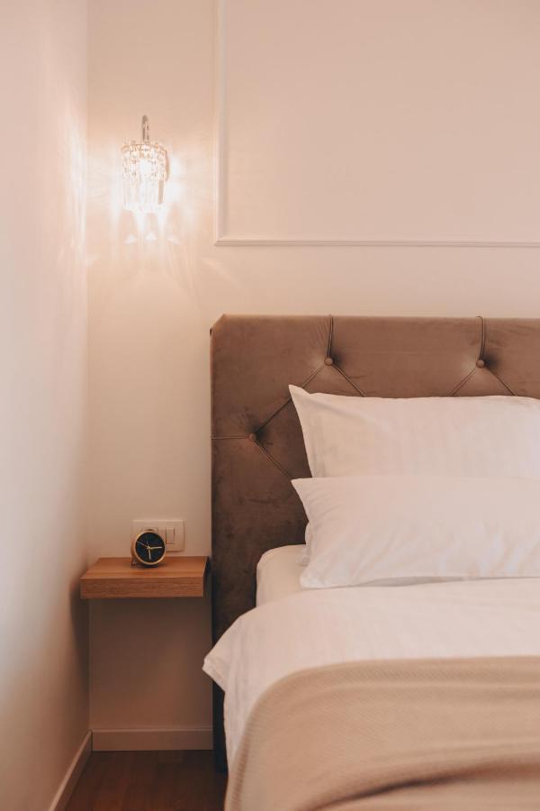 Apartman Marina Vrbnik Esterno foto
