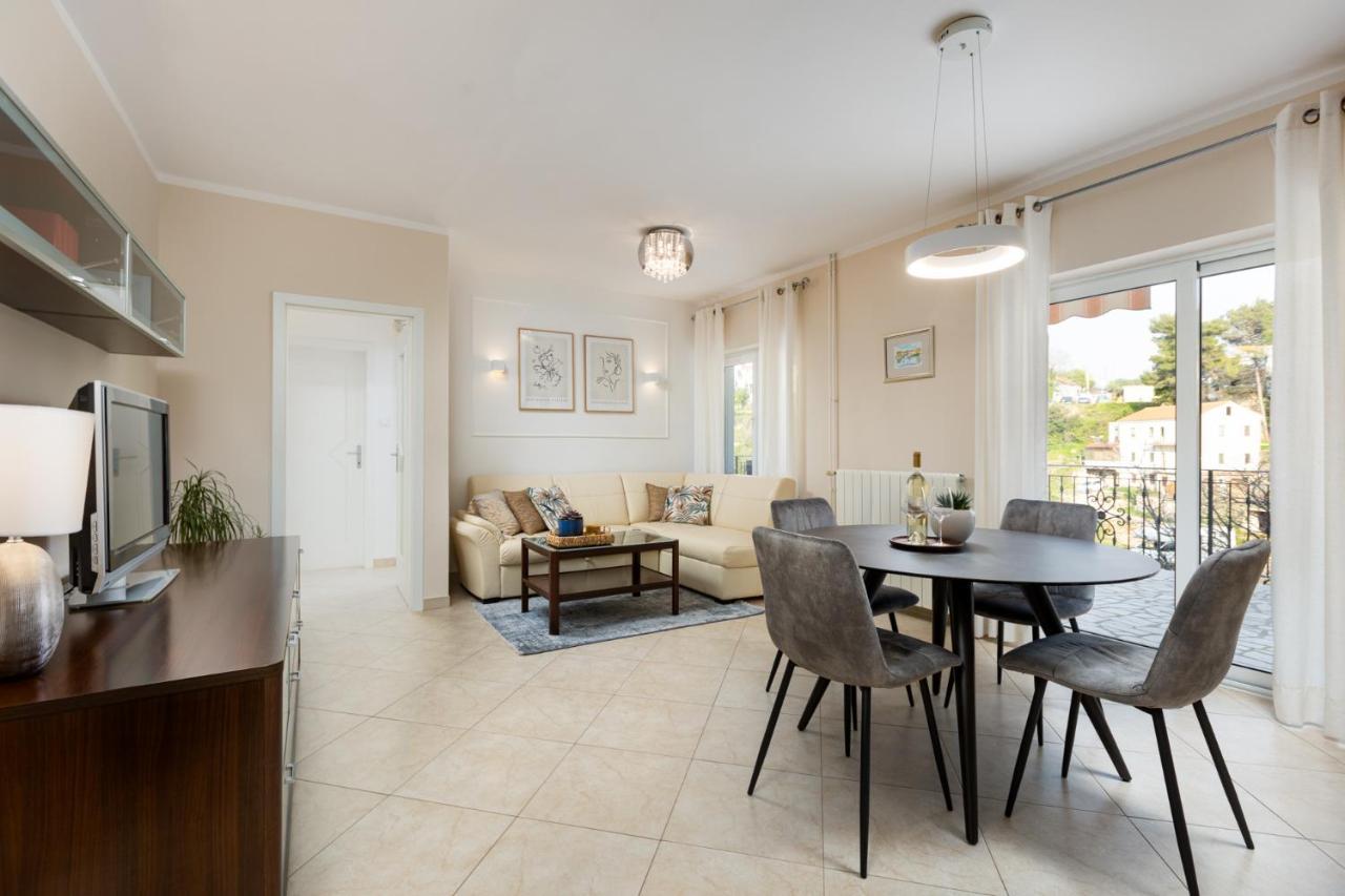 Apartman Marina Vrbnik Esterno foto