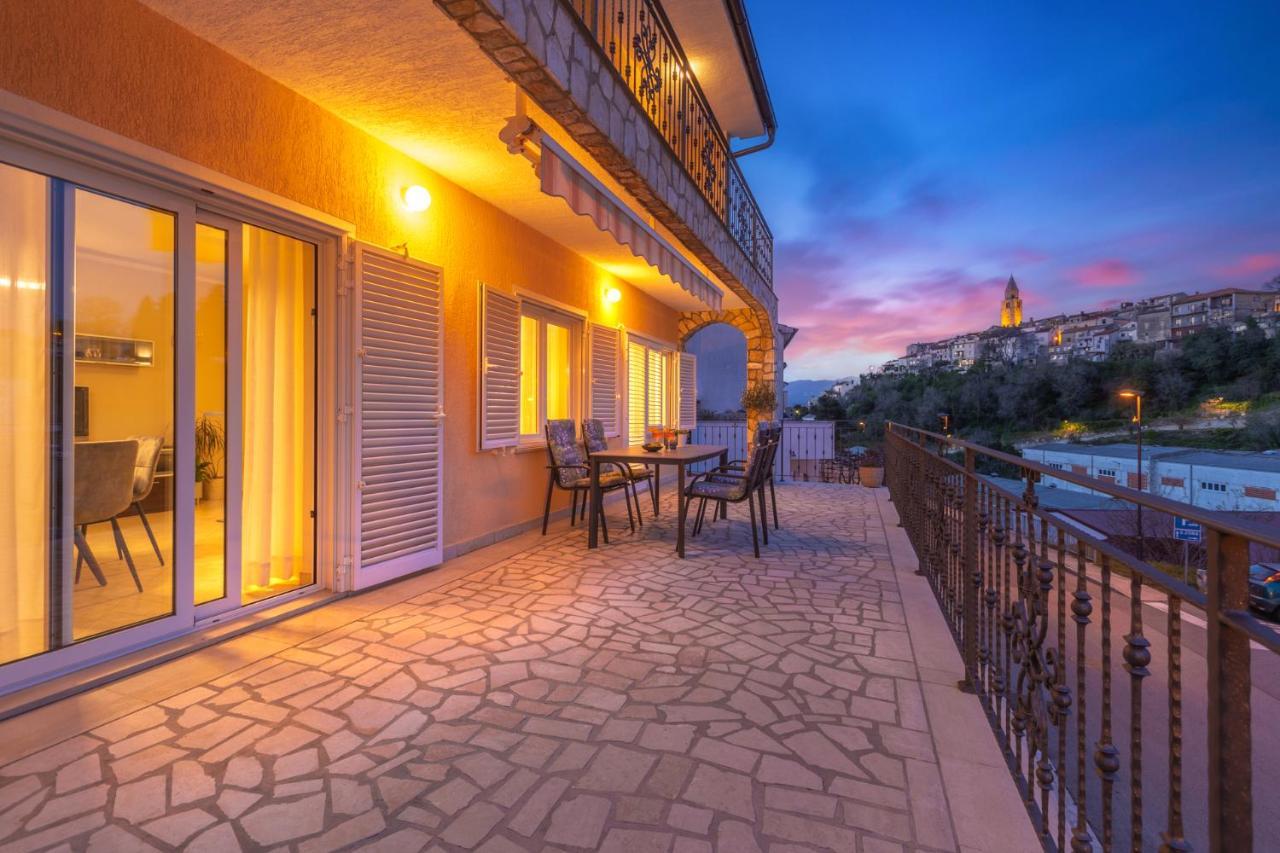 Apartman Marina Vrbnik Esterno foto