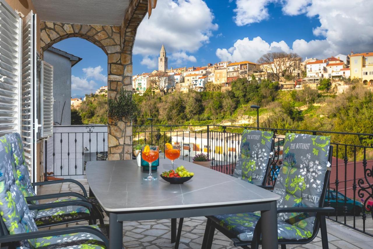 Apartman Marina Vrbnik Esterno foto