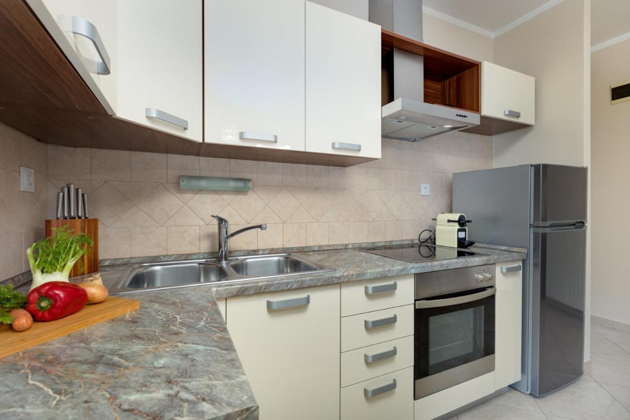 Apartman Marina Vrbnik Esterno foto